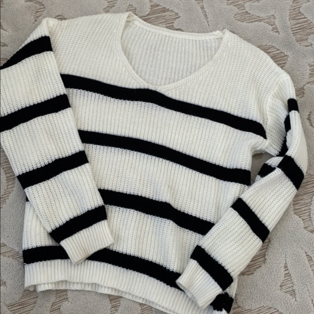 Women’s Sweater